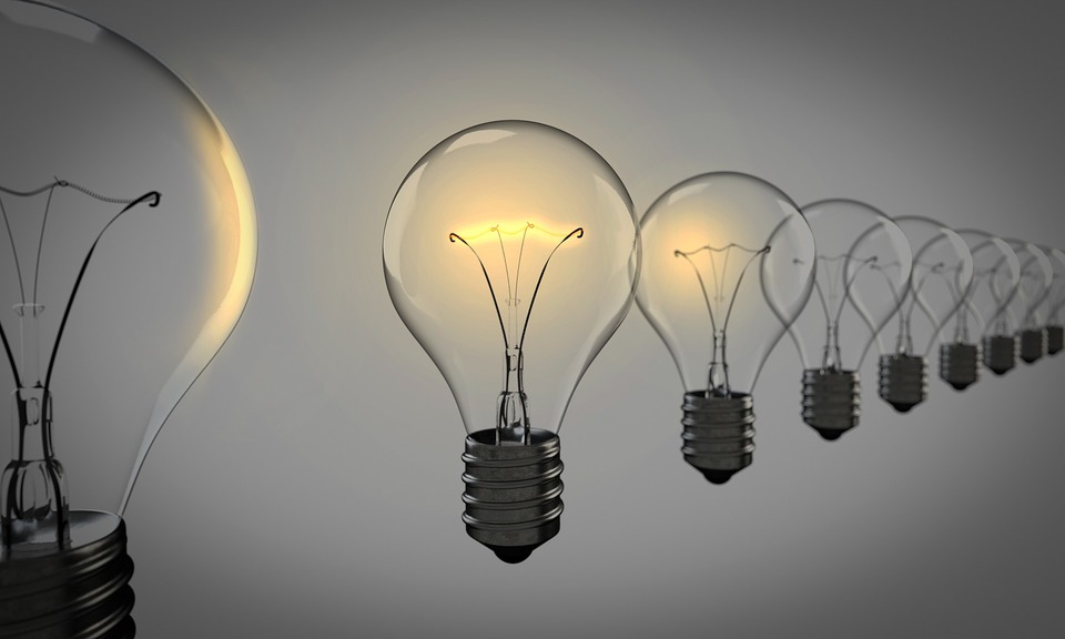 An image of various light bulbs some emitting light and some not.